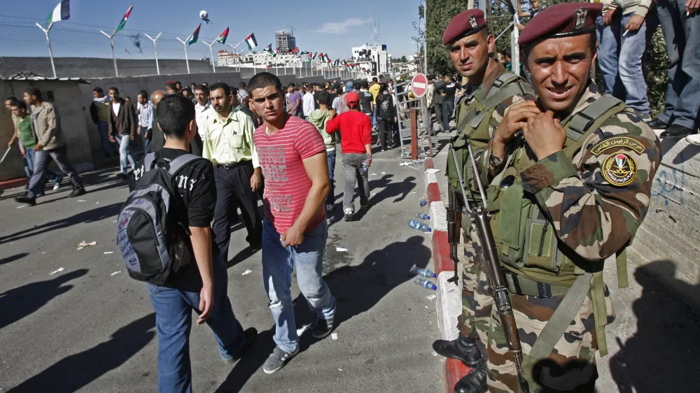 - RAMmrti Jaser Arafat, palestinci///FOTO: Tomaž SkaleOPOMBA: ZA OBJAVO V ČASOPISU DNEVNIKALA 2009 - peta obletnica s