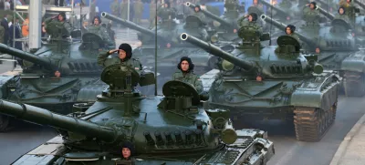 04.08.2015., Zagreb - Svecani mimohod Hrvatske vojske povodom obiljezavanja Dana pobjede i domovinske zahvalnosti i Dana hrvatskih branitelja te 20. obljetnice vojno-redarstvene operacije Oluja. U mimohodu od Avenije Marina Drzica do Savske ulice sudjeluju pjesacki, zrakoplovni te motorizirani, mehanizirani i oklopni postroji s razlicitim borbenim i neborbenim vozilima. Tenkovski postroj. r"nPhoto: Zeljko Lukunic/PIXSELL