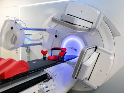 linearni pospe&scaron;evalnik Versa HD proizvajalca Elekta -- simbolična fotografija - onkologija - zdravljenje novotvorb (rakavih tkiv in tumorjev) - zdravstvo - bolezen rak - onkolo&scaron;ki bolniki - zdravstvo - - 07.03.2017 - Onkolo&scaron;ki in&scaron;titut Ljubljana (OI) - dan odprtih vrat ob Tednu boja proti raku;//FOTO: Matjaž Ru&scaron;t