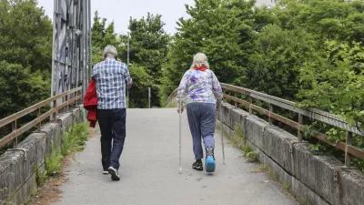- 12.05. 2025 - nadvoz za pe&scaron;ce čez obvoznico v Dravljah - Ledarska ulica//FOTO: Jaka Gasar