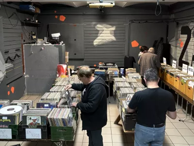 sejem plo&scaron;č - Vrhnika - Klub &scaron;tudentov Vrhnika