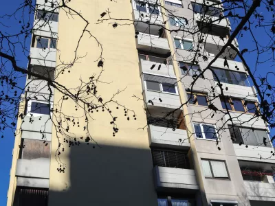 - Hudovernikova ulica 2 - stanovanjski blok &ndash; stolpnica - 04.12.2018 - Potresna ogroženost nearmiranih stolpnic v Ljubljani - //FOTO: Jaka Gasar