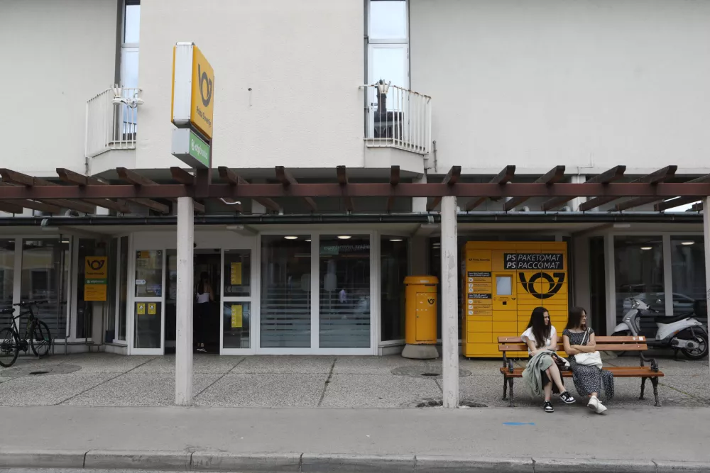 27.5.2025 - Paketomat - Po&scaron;ta SlovenijeFoto: Luka Cjuha