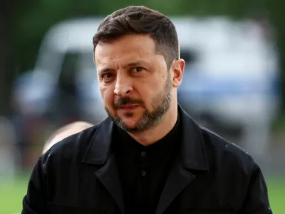 FILE PHOTO: Ukrainian President Volodymyr Zelenskiy at Bellevue Palace for a meeting with German President Frank-Walter Steinmeier, in Berlin, Germany, May 28, 2025. REUTERS/Liesa Johannssen/File Photo