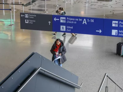 - potni&scaron;ki terminal -&nbsp;- 14.12.2022 - Letali&scaron;če Jožeta Pučnika Brnik &ndash; Aerodrom Ljubljana &ndash; Fraport Slovenija&nbsp;//FOTO: Luka Cjuha