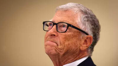 Bill Gates, who pledged on Thursday to give away almost his entire personal wealth in the next two decades and said the world's poorest would receive some 0 billion via his foundation, speaks with Reuters during an interview in New York City, U.S., May 8, 2025. REUTERS/Mike Segar / Foto: Mike Segar