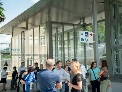 Obsežen projekt obnove postaje Borovnica je vreden skoraj 112 milijonov evrov z DDV. Foto: STA