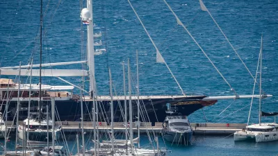 Bezosova jadrnica v Marini Ka&scaron;tela. Foto: Pixsell