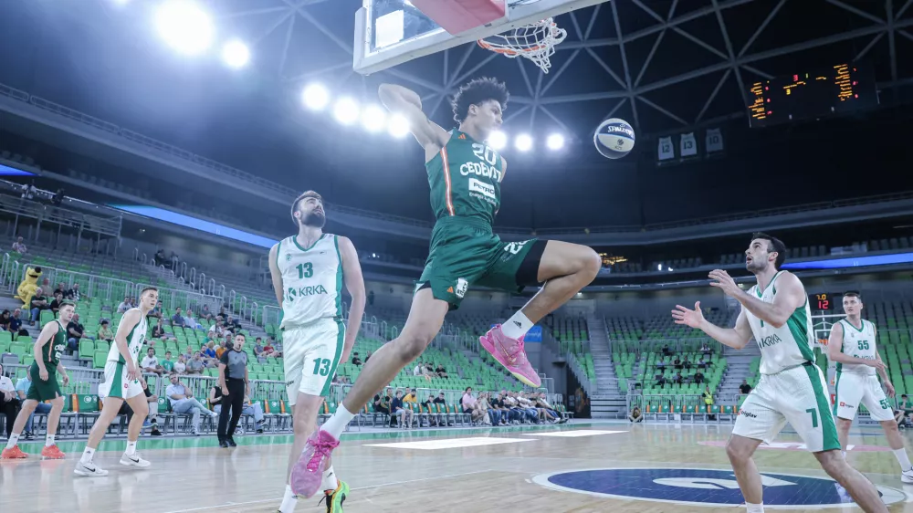 - 05.06.2025 - ko&scaron;arka - 1. Tekma finala državnega prvenstva med Olimpija: Krka//FOTO: Jaka Gasar