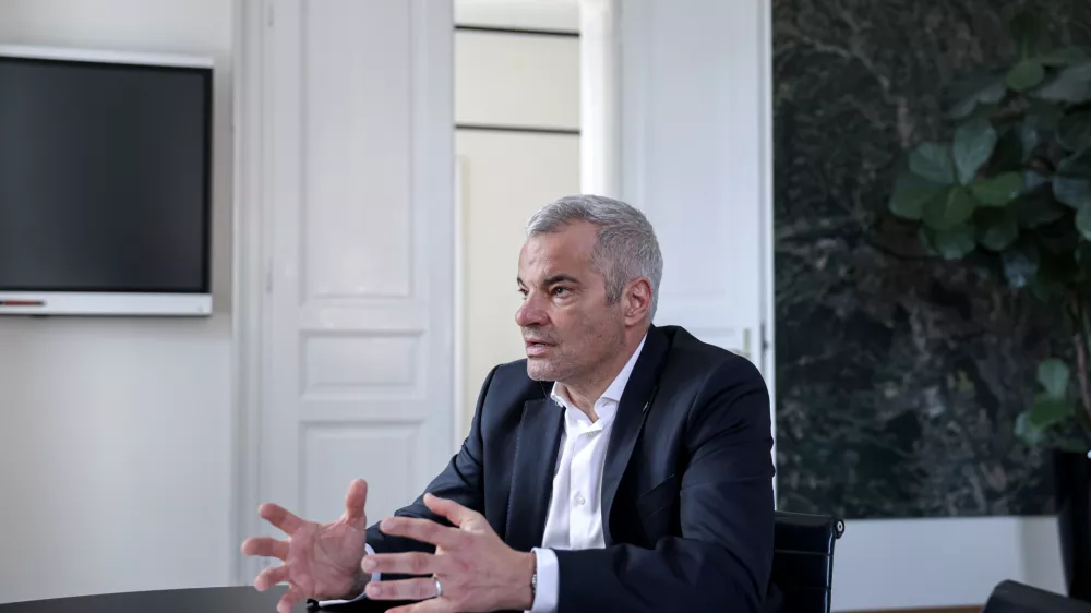 - 11.03.2025 - župan Maribora, Sa&scaron;a Arsenovič//FOTO: Jaka GasarOPOMBA: ZA OBJEKTIV - INTERVJU