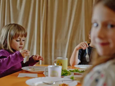 prehrana- Vrtec Črnuče - zavod za pred&scaron;olsko vzgojo - pred&scaron;olski otroci - //FOTO: Tomaž Zajel&scaron;nik