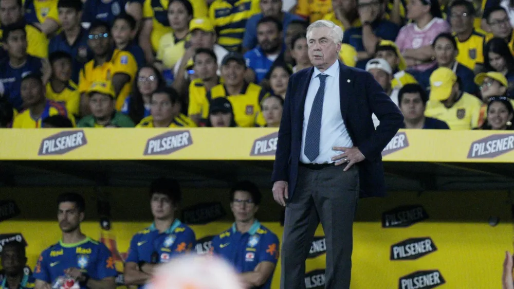 Soccer Football - World Cup - South American Qualifiers - Ecuador v Brazil - Estadio Monumental Banco Pichincha, Guayaquil, Ecuador - June 5, 2025 Brazil coach Carlo Ancelotti REUTERS/Santiago Arcos