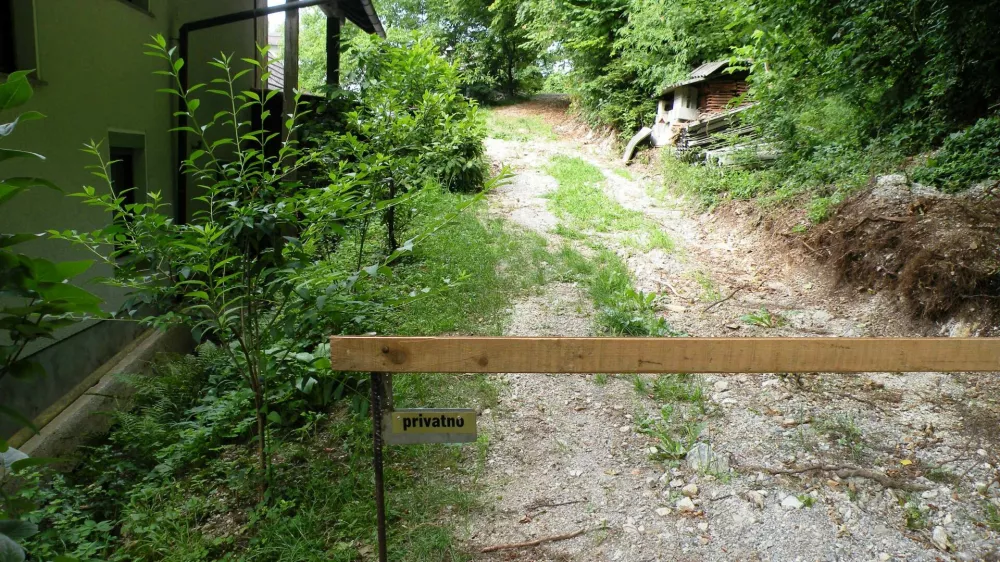 va&scaron;ka zapora kolovoza, Bevke