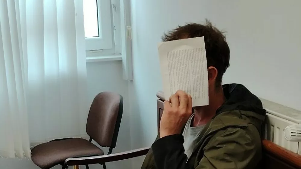 Opro&scaron;čen poskusa uboja: 11-krat ga je zabodel v samoobrambi