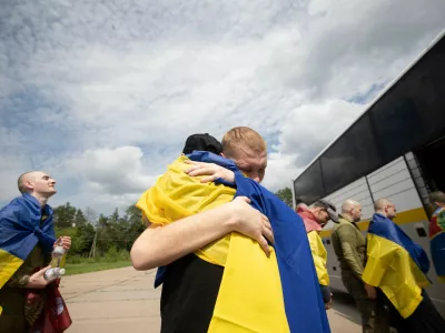 Ukrainian prisoners of war (POWs) are seen after a swap, amid Russia's attack on Ukraine, at an unknown location in Ukraine, in this handout picture released June 9, 2025. Ukrainian Presidential Press Service/Handout via REUTERS ATTENTION EDITORS - THIS IMAGE HAS BEEN SUPPLIED BY A THIRD PARTY.