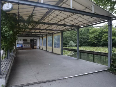 3412 evrov najemnine za Čolnarno