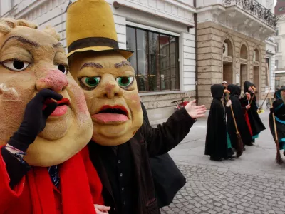 Butalci - pustne maske, 