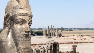 Za veliko perzijsko civilizacijo so ostale samo ru&scaron;evine. / Foto: Istock