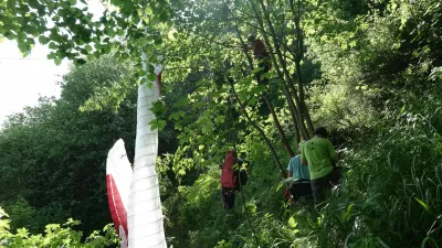 Nem&scaron;ki jadralni padalec se je ponesrečil na pobočju Kobilje glave.Foto: GRZ Slovenije