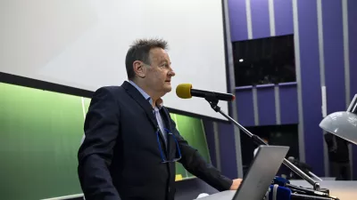 predsednik FIDES Damjan Polh - 09.01.2024 &ndash; opozorilna stavka zdravnikov in zobozdravnikov - zdravniki in zobozdravniki zaradi neuresničenih zavez vlade iz že sklenjenih sporazumov opozorilno stavkali. protest //FOTO: Nik Erik Neubauer 