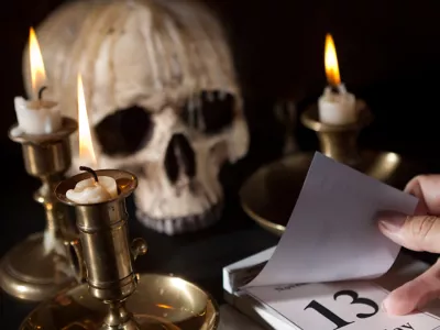 Vraževerje v sodobnem svetuSUPERSTITIOUS MINDSkanadska dokumentarna oddaja, 2013