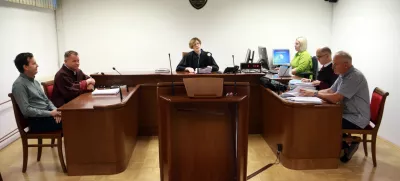 Urbanija informacij ni preverjal, tvite pa je pisal