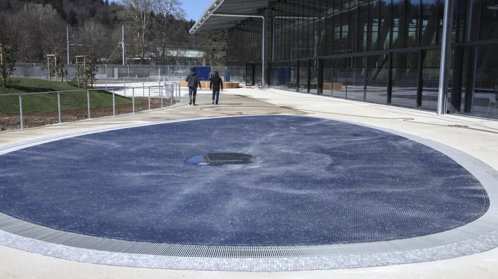 - 18.03.2025 - prenovljeni bazen Ilirija - kopali&scaron;če Ilirija - zunanji otro&scaron;ki čofotalnik//FOTO: Jaka Gasar