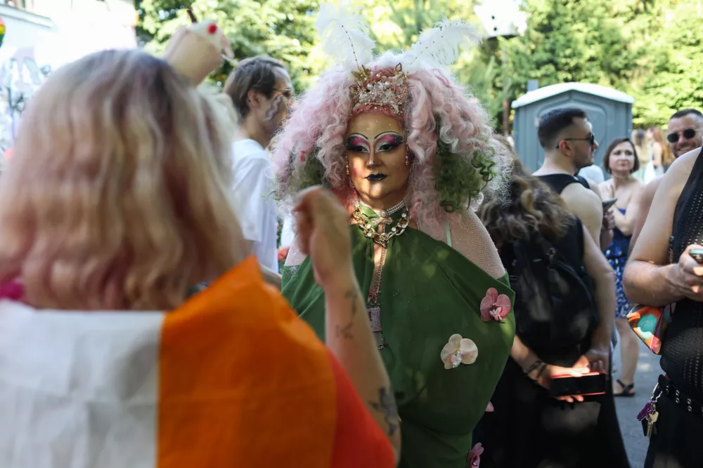 (FOTO) Parada ponosa v Ljubljani: parada kot politično dejanje in poziv k pravičnej&scaron;i družbi