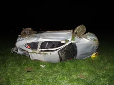 pijana voznica, nesreča, alkohol na cesti, avto