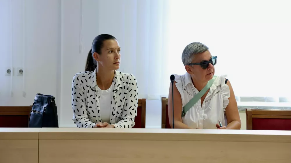 Imena &ldquo;prodajalcev&rdquo; na&scaron;li v osmrtnicah