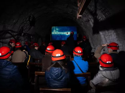 Za vrednote delavstva, tovari&scaron;tva in skupnosti