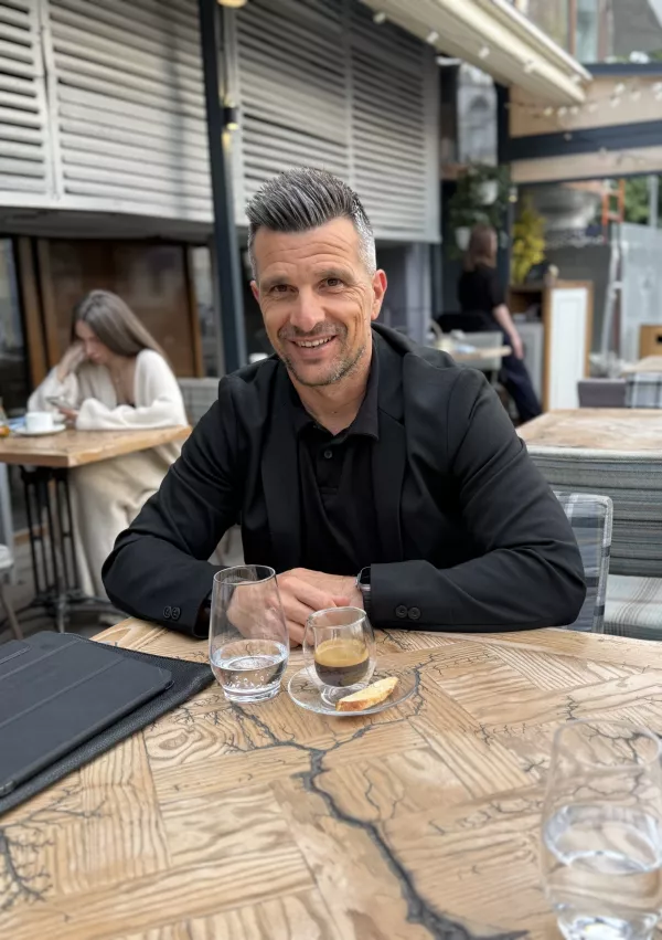 Slovenec v Moskvi: &raquo;S povprečno plačo tukaj živi&scaron; bolje kot v Sloveniji&laquo;