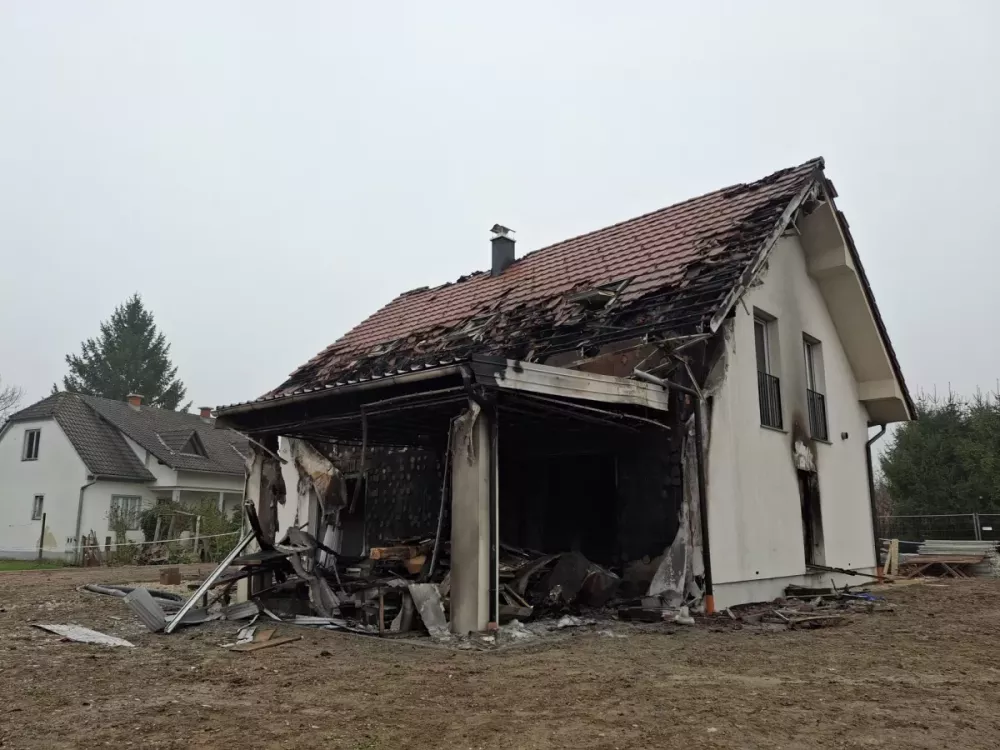 Kriminalisti preverjajo, ali je dejanje povezano s sodnikovim delom. Foto: Peter Lov&scaron;in