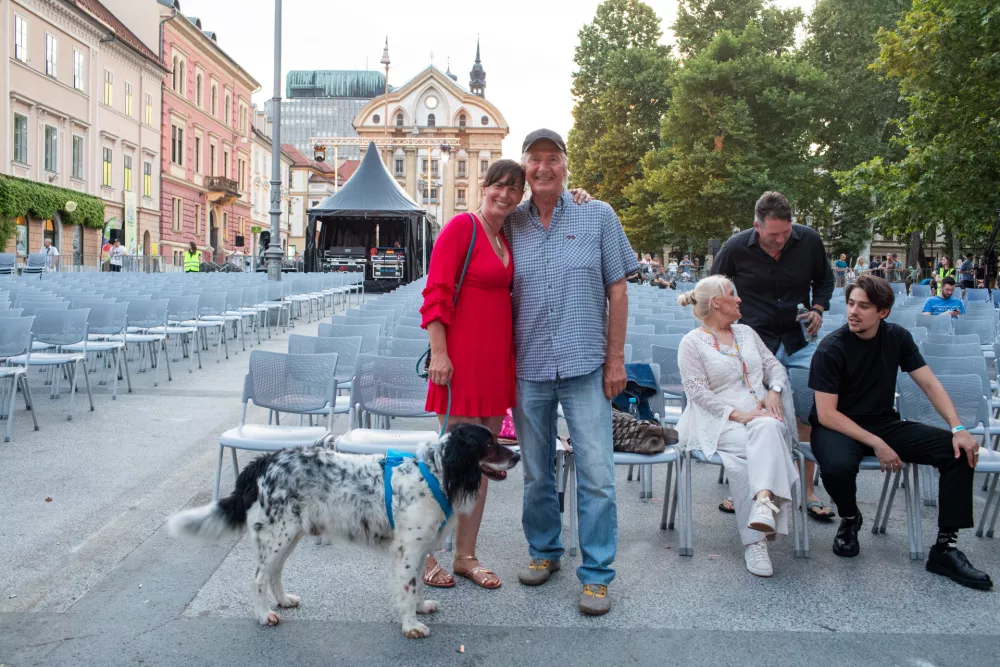 (FOTOGALERIJA) S Poletno nočjo se je začelo dolgo vroče kulturno poletje
