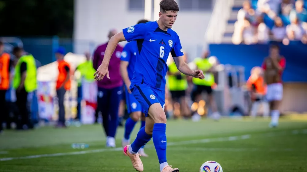 ENGLAND U21, U 21 - SLOVENIA U21 Zan Jevsenak of Slovenia during the UEFA European Under-21 Championship 2025 Group B football match between England U21 and Slovenia U21. Stadium Nitra Arena, Nitra, Slovakia, June 15, 2025. Photo by Branislav Racko Copyright: xx 080A3731,Image: 1011391094, License: Rights-managed, Restrictions:, Model Release: no