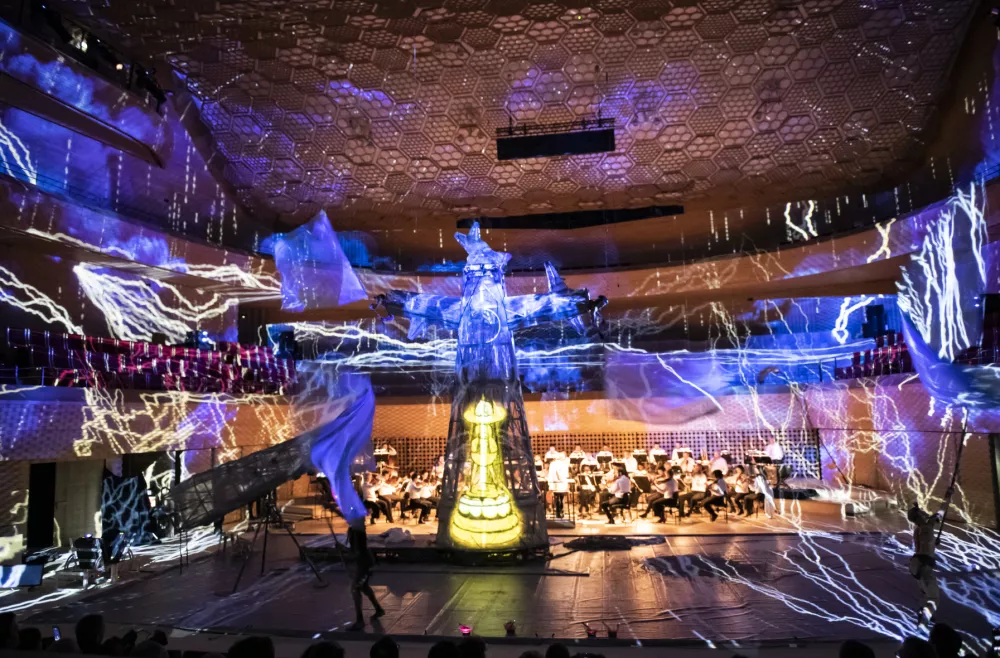 Poklon Benču in začetek kulturnega poletja