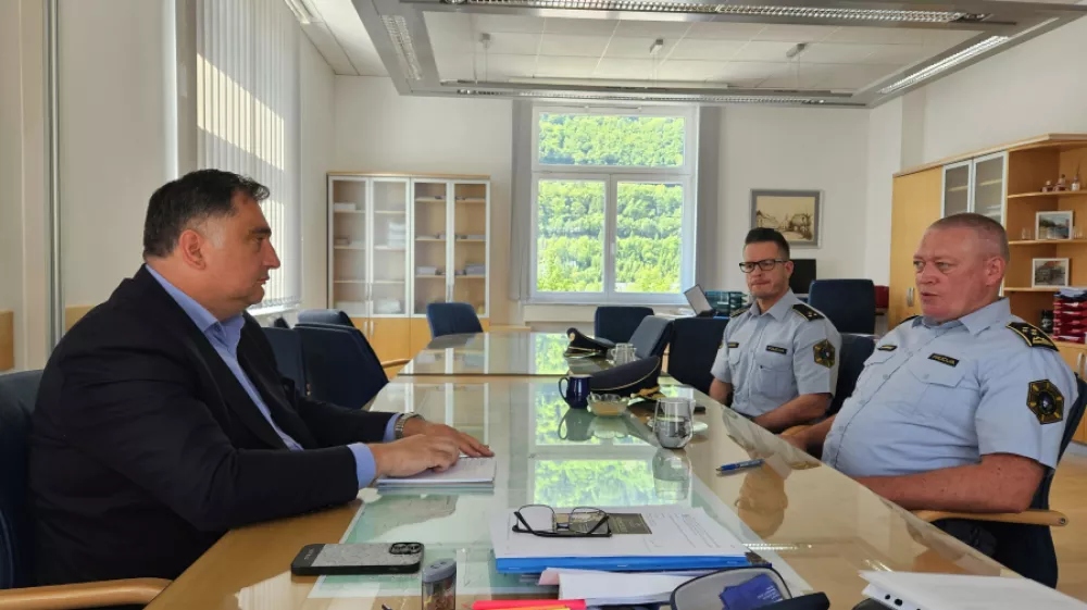 Poleti bodo na Gorenjskem za red skrbele me&scaron;ane patrulje