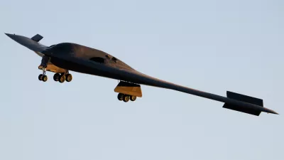 25 January 2022, US, Las Vegas: A B-2 Stealth Bomber approaches Nellis Air Force Base in Las Vegas, for landing after participating in a Red Flag exercise. Photo: Brett Johnsen/ZUMA Press Wire/dpa