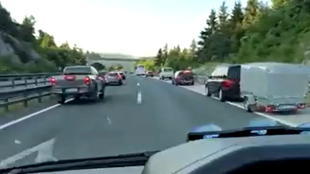 re&scaron;evalni pas, primorska avtocesta