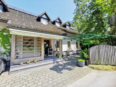 Pri Zalogarju / Foto: Miha First