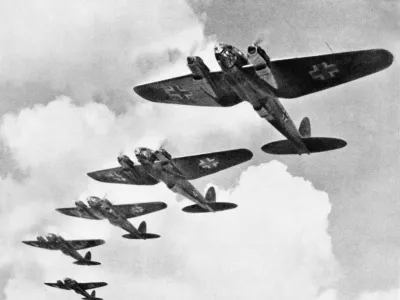 Bombniki Heinkel He 111 med bitko za Britanijo / Foto: Wikipedija