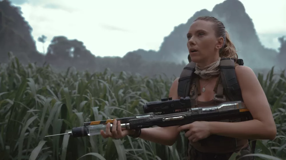 Scarlett Johansson se v novem Jurskem Svetu poda na skrajno nevarno odpravo. Foto: Universal Pictures / Foto: Universal Pictures