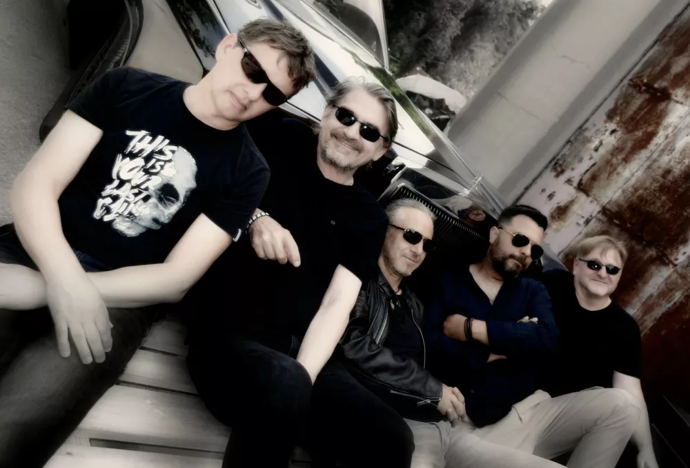 Avtomobili prvi z desne je Mirko Vuksanovič / Foto: Arhiv Skupine