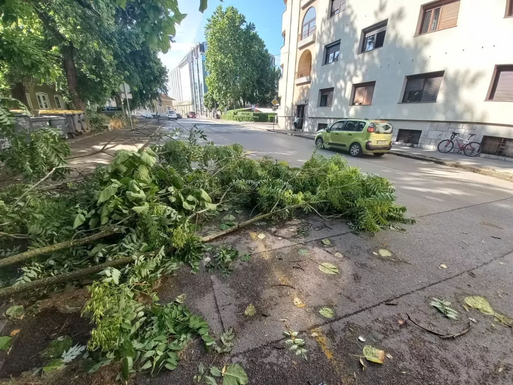 Vetrolom v &Scaron;i&scaron;ki. Foto: bralec