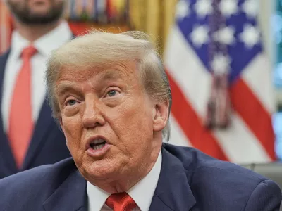 U.S. President Donald Trump speaks during a meeting with Democratic Republic of the Congo's Foreign Minister Therese Kayikwamba Wagner and Rwanda's Foreign Minister Olivier Nduhungirehe in the Oval Office at the White House in Washington D.C., June 27, 2025. REUTERS/Ken Cedeno