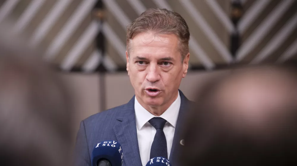 Belgija, Bruselj.Izjava za medije predsednika vlade Roberta Goloba pred vrhom EU.