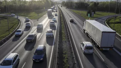 - 14.04.2022 &ndash; Ljubljanska južna obvoznica - zgo&scaron;čen promet zaradi velikonočnih praznikov /FOTO: Jaka Gasar