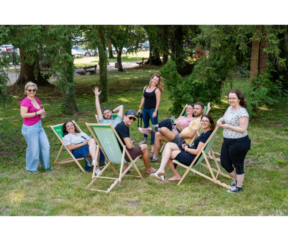 Intera, Zlata nit, druženje poleti