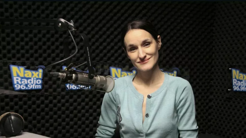 Jelena Beba Bala&scaron;ević trenutno sodeluje z enim izmed največjih upov hrva&scaron;ke glasbene scene, Martinom Kosovcem. F instagram