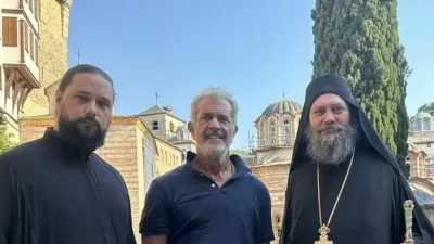 Mel Gibson pravi, da nikjer drugje ni občutil tako močne povezanosti z bogom, kot v okolici samostana Hilandar. F instagram
